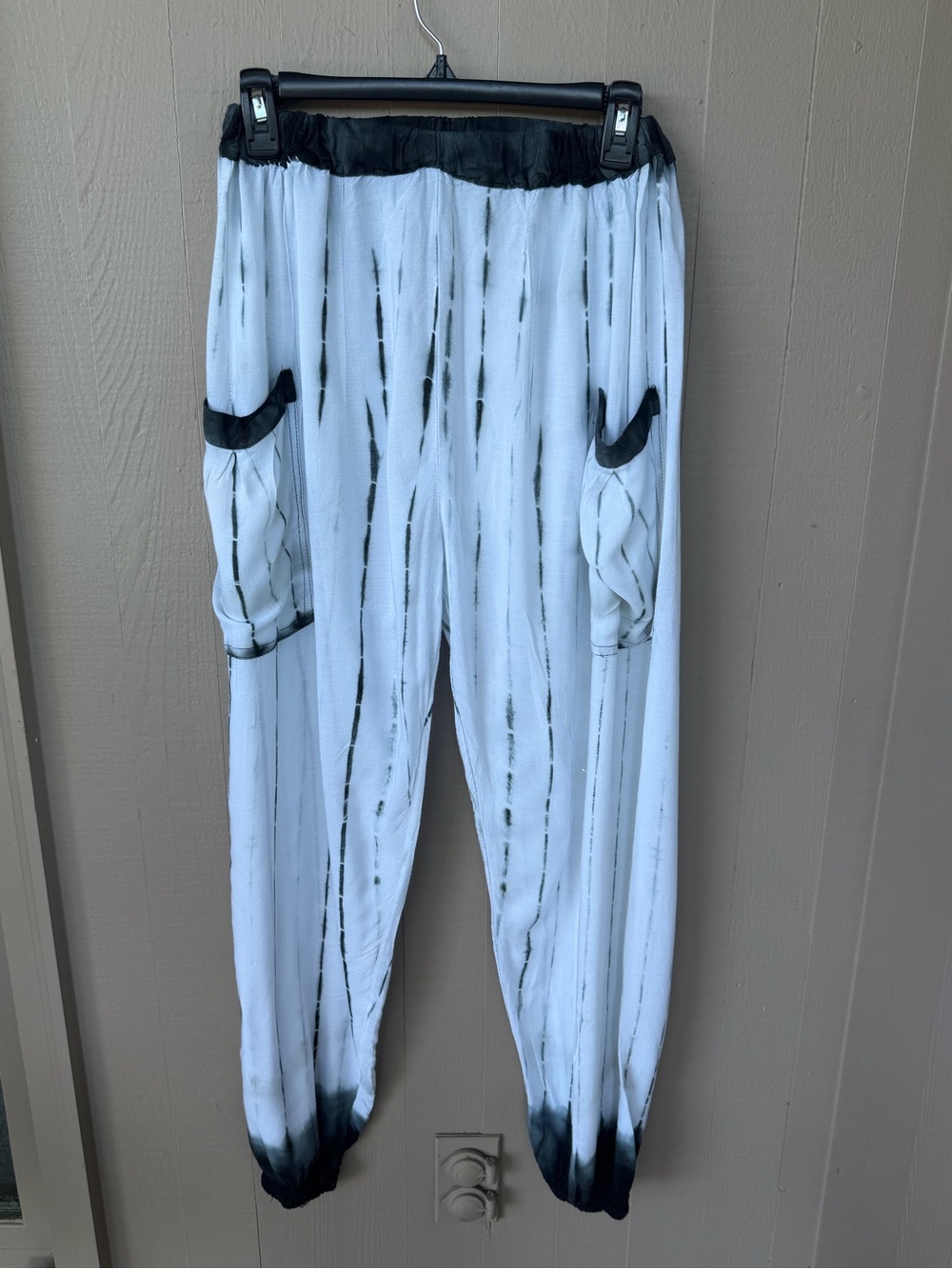 Ipanima Tie-Dye Harem Joggers w/Cargo Pockets - White & Black Stripe Sz S/M - Picture 3 of 5